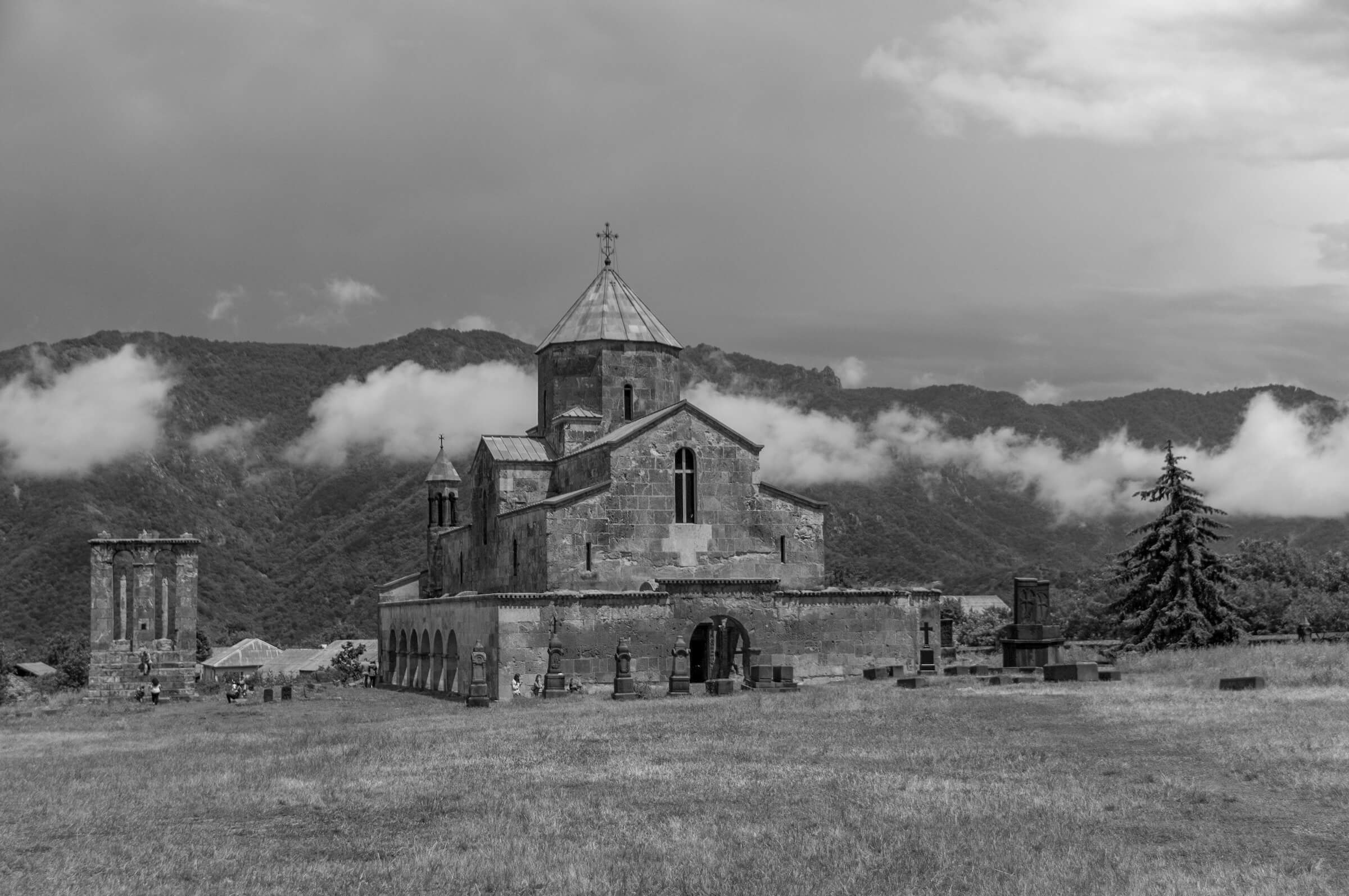 Haik - viaggi in Armenia e Georgia. Scopri lo Svaneti, Tbilisi, Kutaisi, Yerevan, Gyumri, Kazbegi e molto altro.